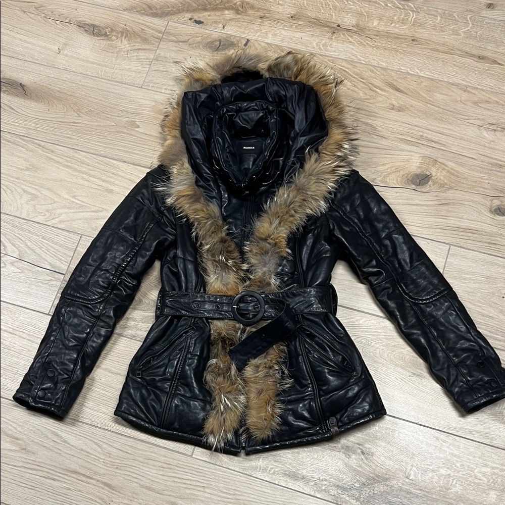 RUDSAK Black winter Jacket with wolf Fur Hood